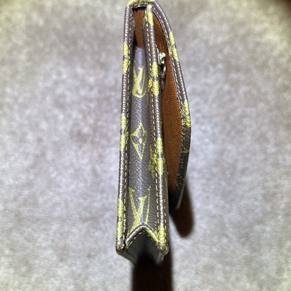 Louis Vuitton Monogram Pochette Rabat Clutch - Picture 3 of 10